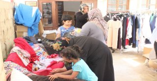 Belediyeden 7 Bin 500 Fakir Aileye 140 Bin Parça Giysi