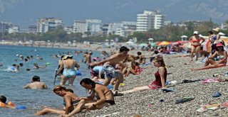 Turizmin Başkenti Antalya Yılın En Yüksek Sıcaklığını Hissedecek