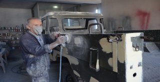 Eski Askeri Araçlar, Off-Road Yarışları İçin Restore Ediliyor