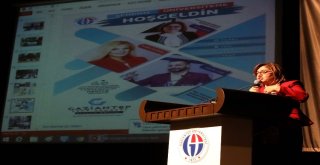 Büyükşehir Belediye Başkanı Fatma Şahin Gaünlü Öğrencilerle Buluştu