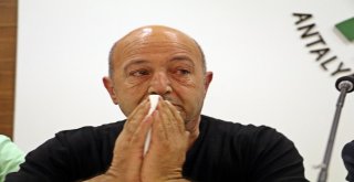 Yanan Fabrikanın Sahibi İle Çalışanları Gözyaşlarına Boğuldu