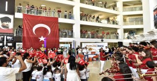 Muratpaşanın Miniklerinden Zafer Bayramı Kutlaması