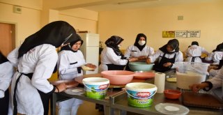 Kadınların Yaz Kurslarına Yoğun İlgisi