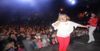 Ramazan Çelik Ve Sevgi Petek Konserine İlgi