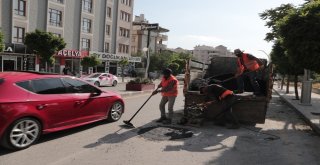 Vaski Ekipleri Binlerce Rögar Kapağını Değiştiriyor