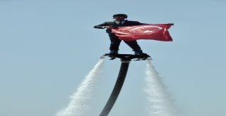 Türkiye Su Jeti Ve Flyboard Şampiyonasının Finalleri Tuncelide