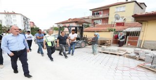 Pamukkalenin En Çok Sokağı Olan Mahallesinde Üst Yapı Çalışmaları Sürüyor