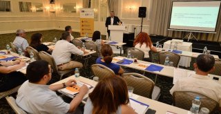 Bursada Vergi Barışı Semineri Düzenlendi