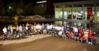 Konya İtfaiyesinden Nefes Kesen Gece Tatbikatı