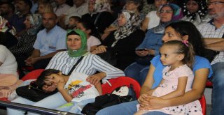 İlk Kez Ev Sahibi Olmanın Mutluluğunu Yaşadılar