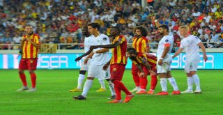 Spor Toto Süper Lig: Evkur Yeni Malatyaspor: 0 - Atiker Konyaspor: 1 (İlk Yarı)