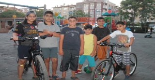 Akıllı Parklarla Çocuklar Daha Güvende