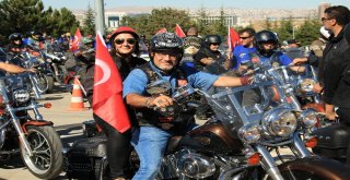 Ankarada Harleyli Gazi Sürüşü