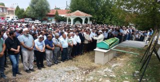 Günyüzü Ve Büyükşehir Belediyesi Meclis Üyesi Hızır Ayıkın Acı Günü