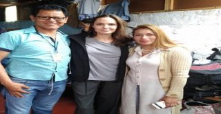 Jolie, Peruda Venezuelalı Mültecileri Ziyaret Etti