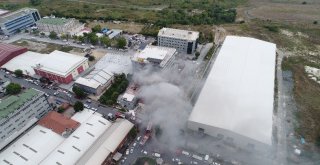 Avcılarda Tekstil Fabrikasında Çıkan Yangın Korkuttu