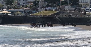 Fındık İşçileri Denizin Tadını Çıkarıyor