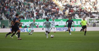 Spor Toto Süper Lig: Atiker Konyaspor: 0 - Medipol Başakşehir: 0 (Maç Devam Ediyor)