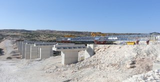 Kuzey Antep Yolu Viyadüğünde Sona Yaklaşıldı