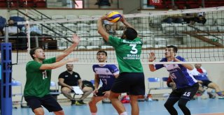 Büyükşehir Voleybolda Lige Hazır