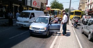 Alkollü Sürücü Otomobilini Yolun Ortasında Park Etti