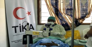 Tikadan Kenyalı Katarakt Hastalarına Göz Sağlığı Kampı