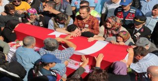 Şehit Uzman Çavuş Okan Dinçer Dualarla Uğurlandı