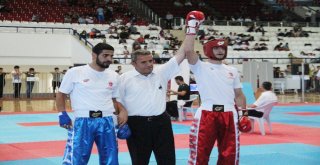 Türkiye Kick Boks Şampiyonası Elazığda Başladı