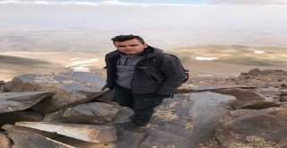 13 Yaşındaki Dağcı Süphan Dağına Tırmandı