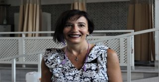 600 Yıldır Emekleyerek Gelenleri Yürüyerek Taburcu Eden Sağlık Merkezi