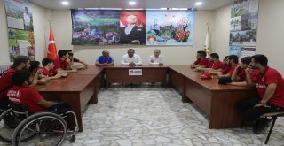 Millilerden Başkan Yavaşa Şampiyonluk Sözü