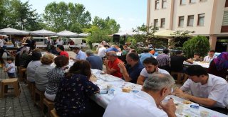 Akın: “Halkımızın Emrinde Olmaya Devam Edeceğiz”