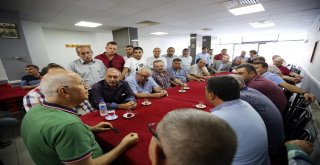 Başkan Yaşar, Batıkent Ve Demetevleri Gezdi