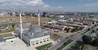 6 Bin Kişilik Cami 30 Yılda Tamamlandı