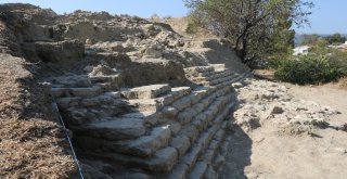 Maydos Kilisetepe Höyüğünde 4 Bin Yıllık Savunma Duvarı Kalıntıları Bulundu