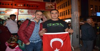 Afyonkarahisarda Asker Adayları Birliklerine Uğurlandı