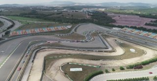 30 Ağustos Zafer Bayramında Klasik Otomobilcilerin Zafer Turu Havadan Görüntülendi