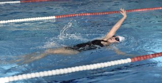 Mamakta Havuz Keyfi Kışın Da Devam Edecek