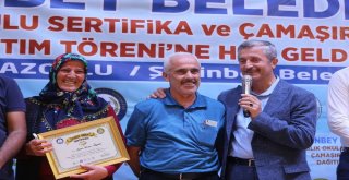 Evlilik Okulundan 157 Çift Daha Sertifikalarını Aldı