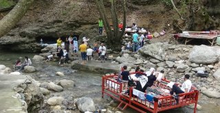 Angebire Doldu Taştı