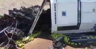 Elma Yüklü Tır Devrildi