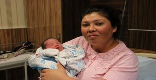 Doğum Yapan Şehit Eşinin Sözleri Yürek Dağladı