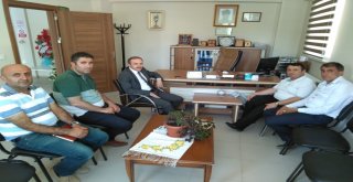 Engellilerden Başkan Vekili Epcime Teşekkür Plaketi