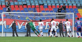 Ziraat Türkiye Kupası 3. Eleme Turu: K. Karabükspor: 3 Körfezspor: 0