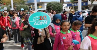 Niğdede Dünya Yürüyüş Günü Etkinliği