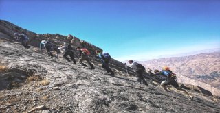 Cisad Dağcıları Sümbül Dağına Tırmandı