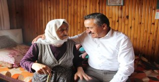 Başkan Tutal, Yaşlı Çifti Ziyaret Etti