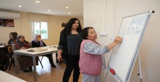 Karşıyakaya İki Yeni Mahalle Merkezi