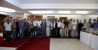 Şentepe Esnafı Başkan Yaşar İle Dertleşti