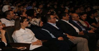 Mümin Sekmandan “Her Şey Seninle Başlar” Semineri